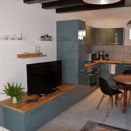 Bleautiful "Alienor" Charmant Appartement Avec Terrasse Фонтенбло Экстерьер фото